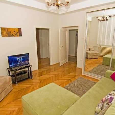 See U In Belgrade Exterior photo